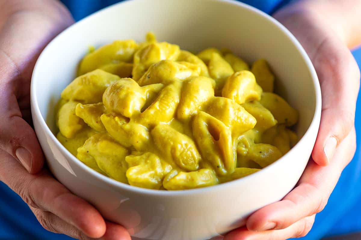 Easy Vegan Mac and Cheese