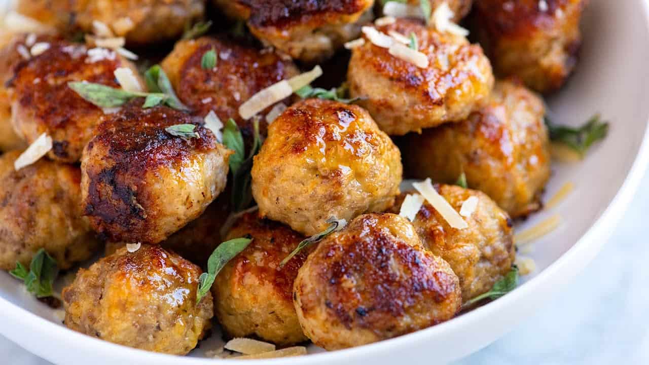 How to Make Meatballs Recipe Video
