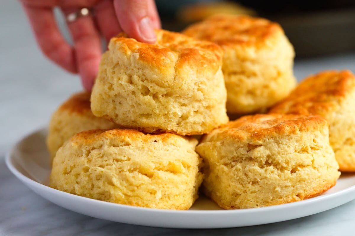 Easy Fluffy Biscuits