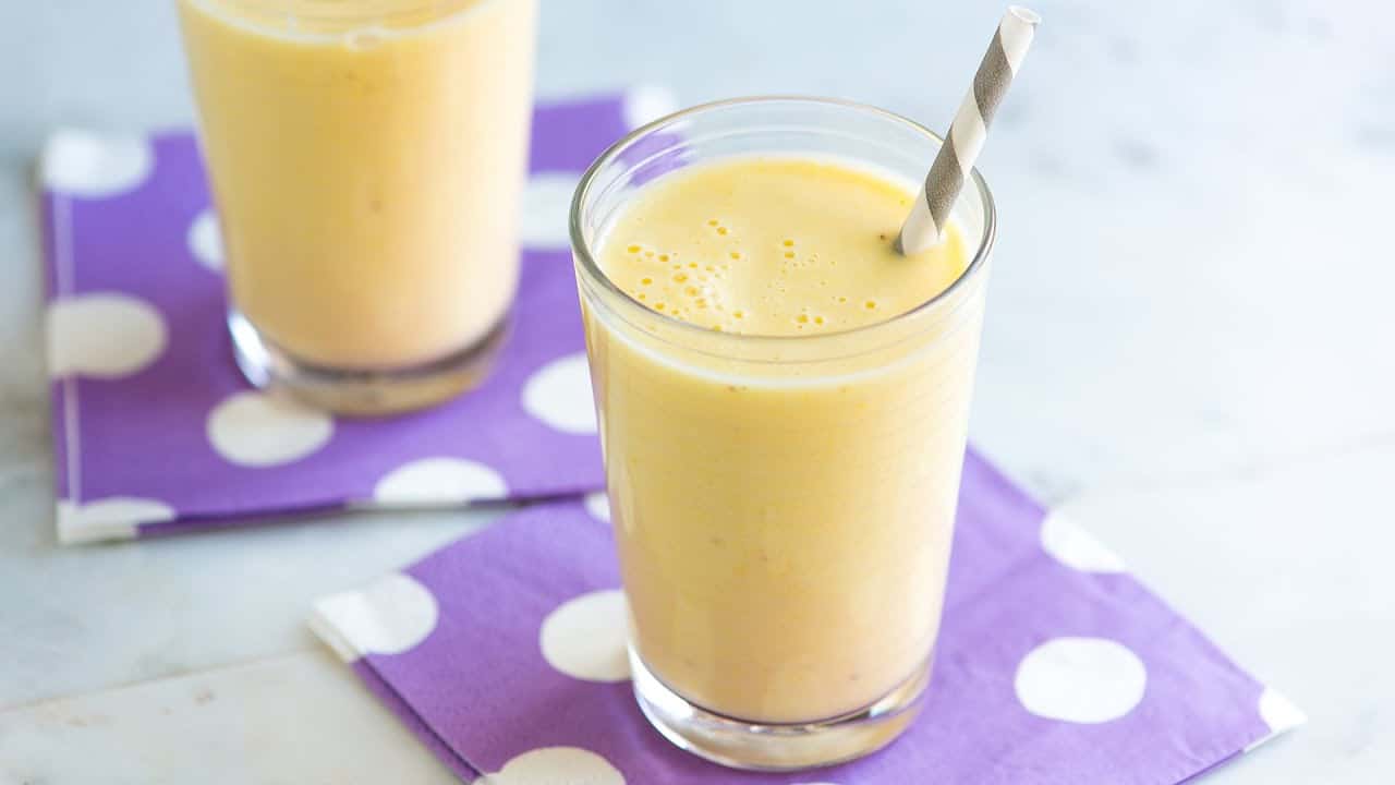 Banana Smoothie Recipe Video