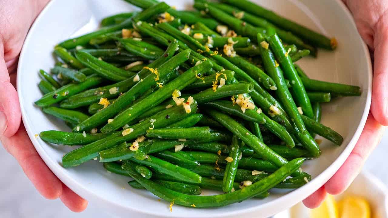 Garlic Butter Sauteed Green Beans Recipe Video
