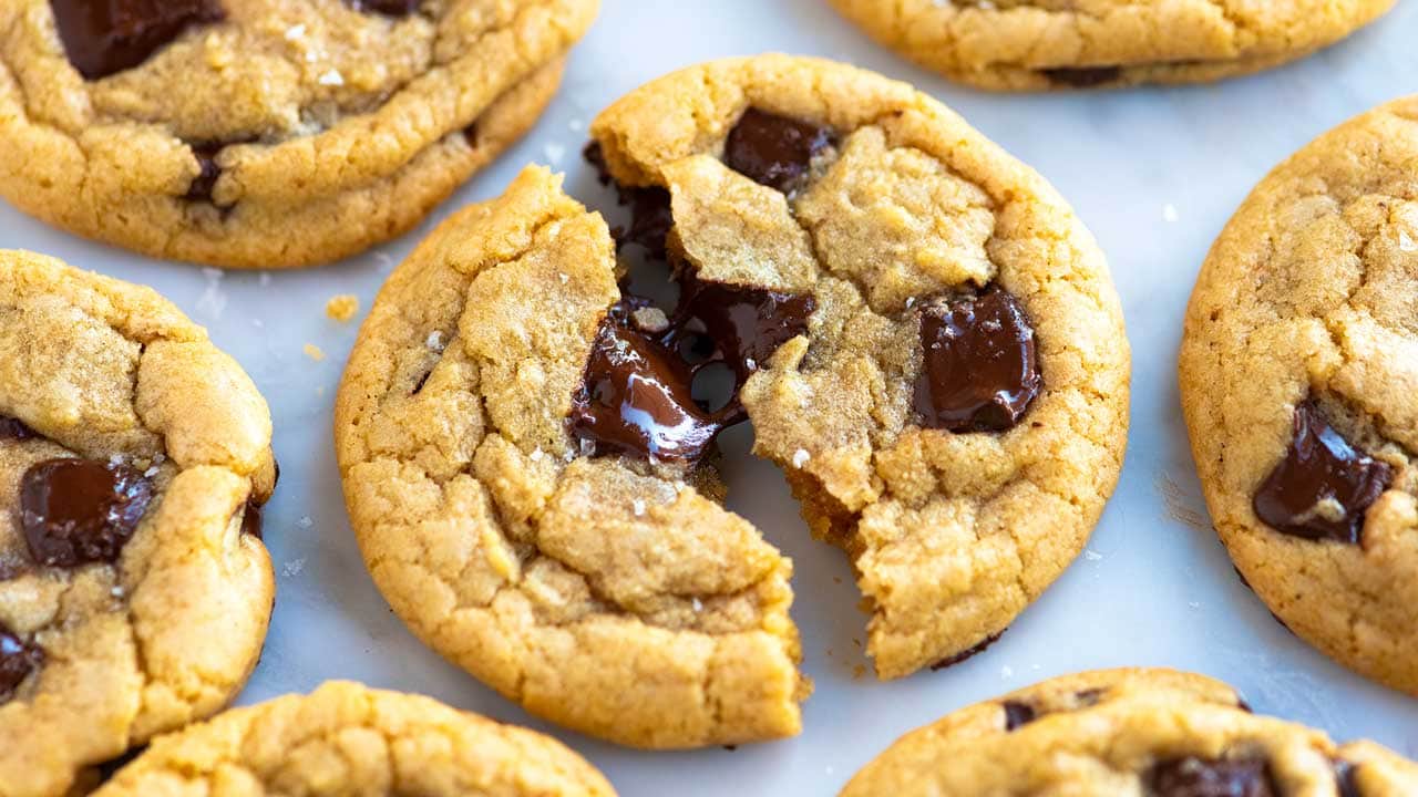 Easy Chocolate Chip Cookies Recipe Video