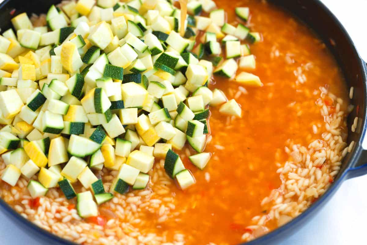 Cooking vegetables in risotto