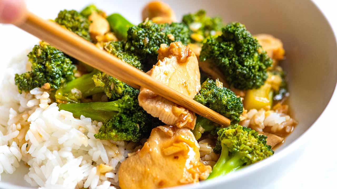 Chicken and Broccoli Stir Fry Video