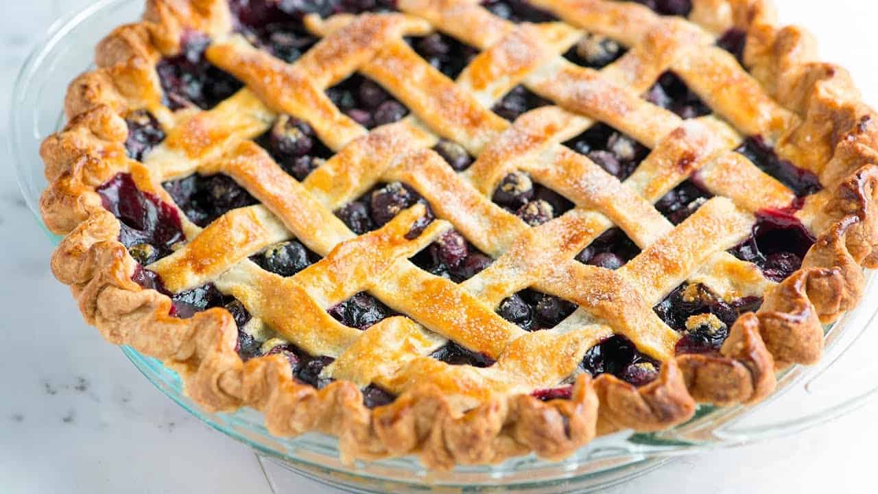 How to Make a Lattice Pie Crust Video