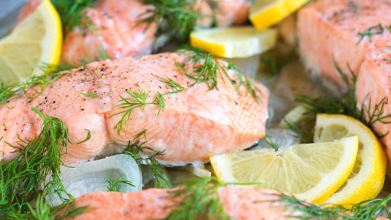Recept na pošírovaného lososa Video
