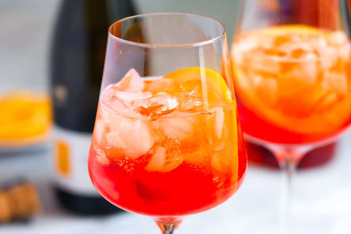 Here's how to make the perfect Aperol spritz