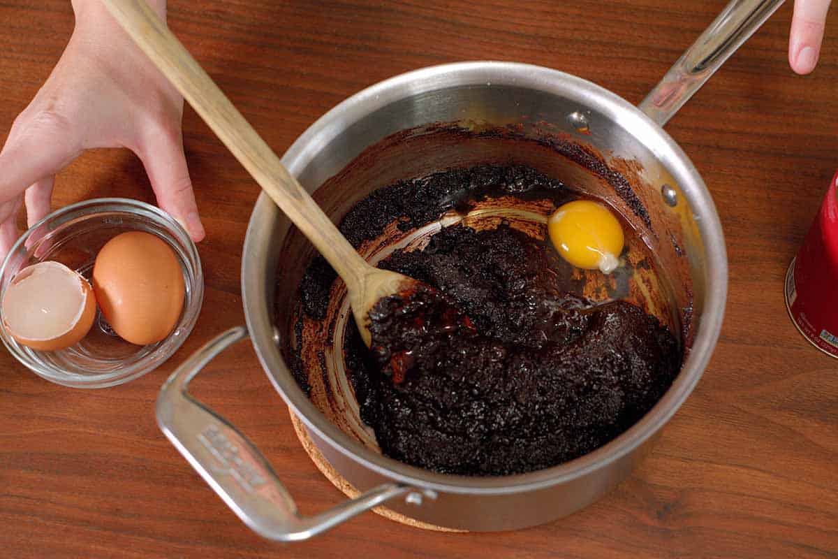 Adding cold eggs to brownie batter