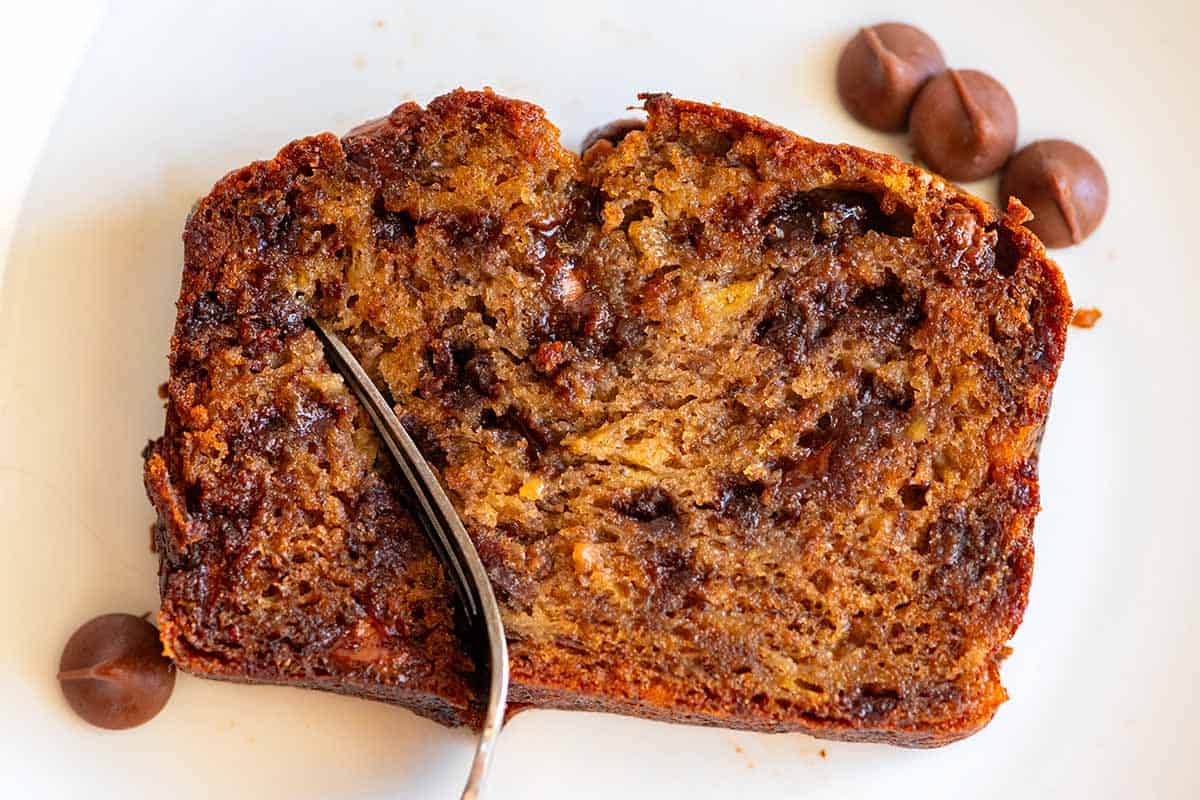 Easy Chocolate Chip Banana Bread