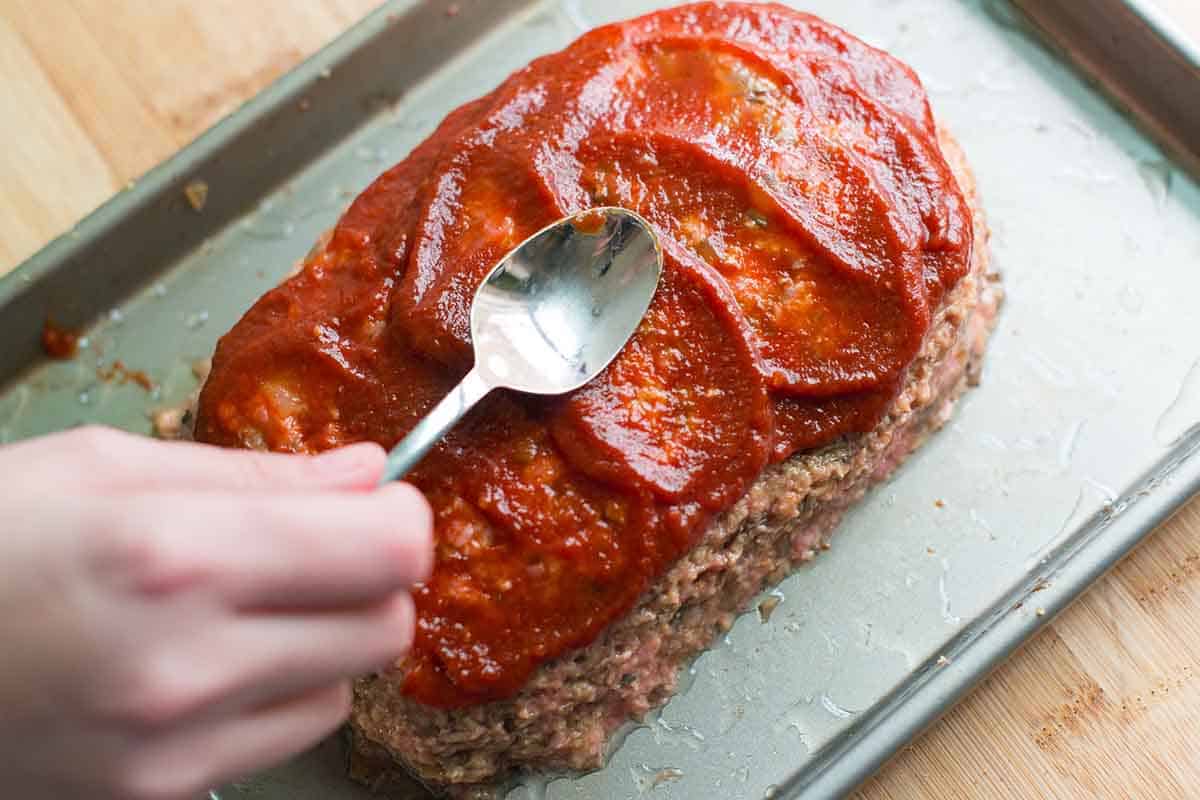Using ketchup for our easy turkey meatloaf glaze